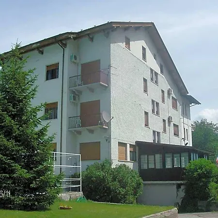 Dujany Hotel
