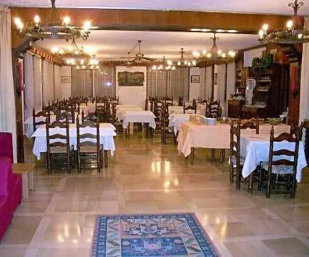 Dujany Hotel