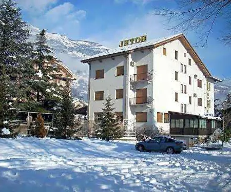 Dujany Hotel
